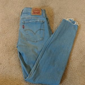 Woman's jeans